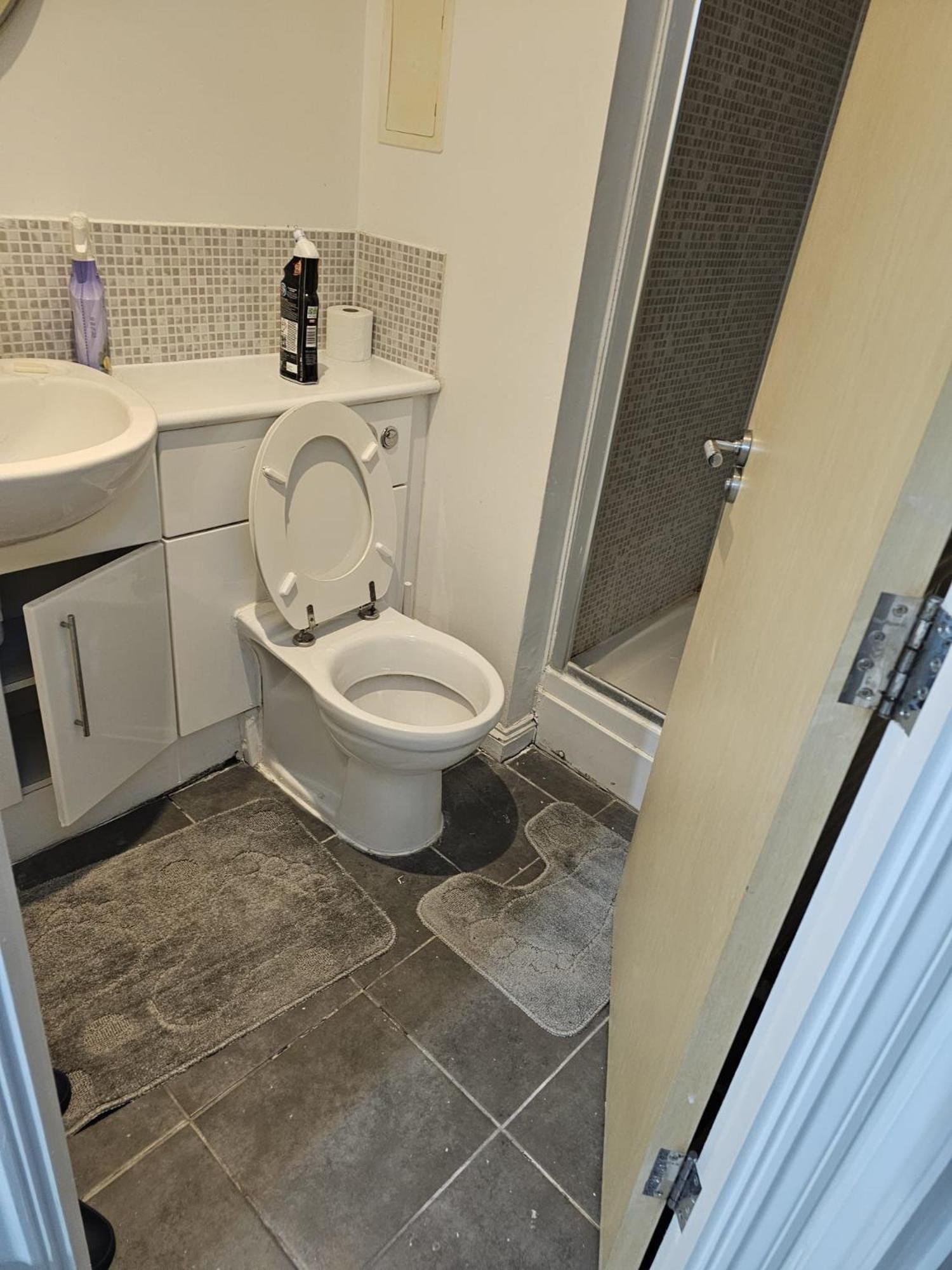 Big Double Room With Bathroom In 2 Bedroom Flat Kitchen Is Shared Harrow on the Hill Exterior foto